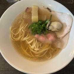 牡蠣しじみらーめん　替玉