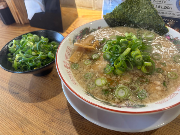 「背脂醤油+九条ネギ増し(無料)」@麺屋EDITION 京都本店の写真