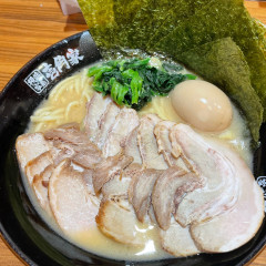 横浜家系ラーメン 壱角家 秋葉原東口店の画像