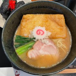 濃厚中華蕎麦 1,000円 +黒墨稲荷寿司 270円