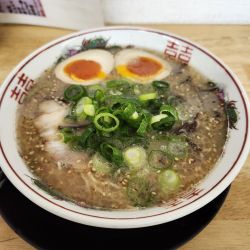九州とんこつラーメン