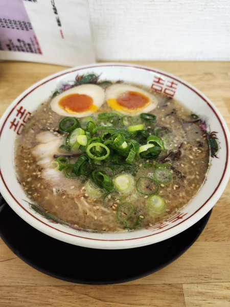 「九州とんこつラーメン」@ラーメン 虎龍 小松インター店の写真