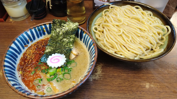 「辛搾り(中･ひやもり)」@つけめん 三三㐂の写真