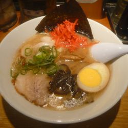 ラーメン（半麺）