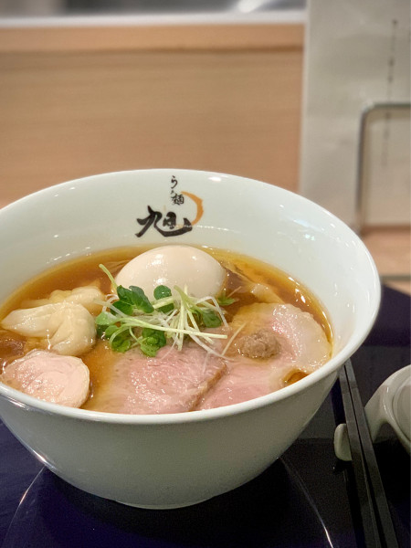 「特製醤油らぁ麺」@らぁ麺旭の写真