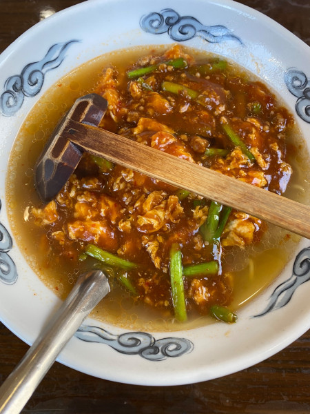 「たま〜ぼ麺（辛み増）＋ミニライス」@ラーメン創作麺処 めん坊の写真
