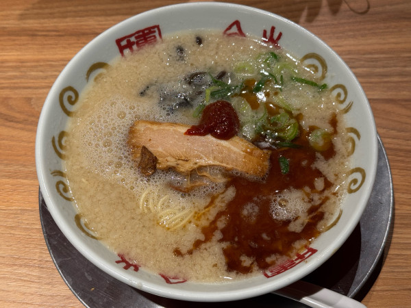 「本店赤丸 980円」@一風堂 大名本店別館の写真