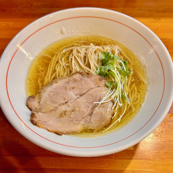 淡麗煮干RAMEN（あっさり：880円）