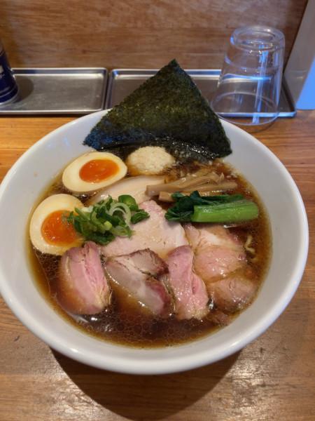 「醤油そば（全部のせ）　1400円」@麺処 いち林の写真