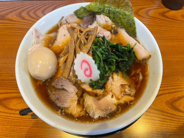 「特製生姜醤油らーめん ¥1180 大盛り ¥150」@新潟長岡らーめん みずさわ 東大宮店の写真