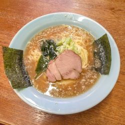 ラーメン 650円 ＋ 餃子 350円