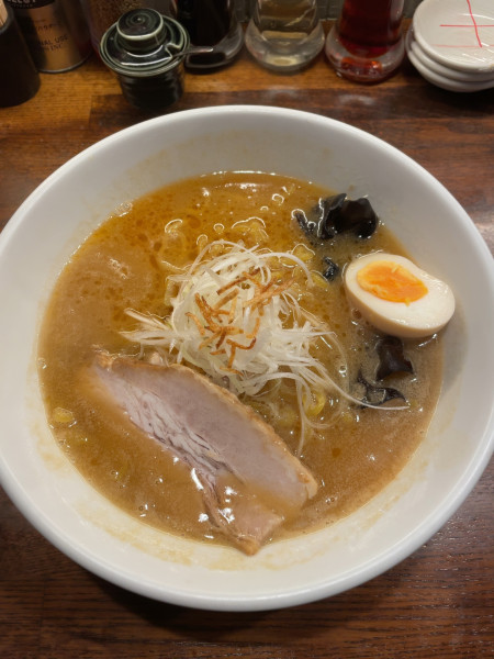 「濃厚味噌らーめん」@麺屋 雪風 すすきの店の写真