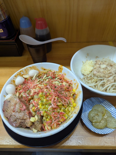「【限定】トマト海老パスタ+うずら」@麺屋 小金の写真