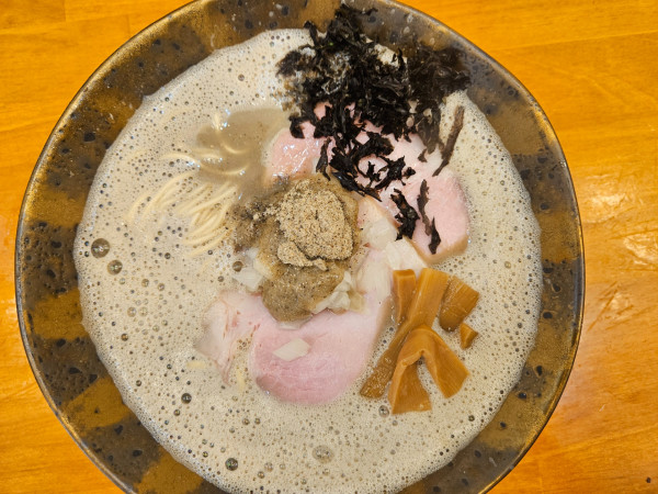 「極濃泡煮干しそば」@ど煮干し和渦製麺の写真