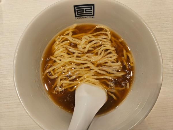 「鴨×鶏×豚かけらーめん」@淡麗拉麺 己巳の写真