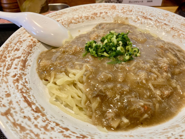 「蟹肉と蟹味噌のまぜそば 1200円」@Ramen&Bistro Crab Clubの写真