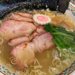 魚介醤油チャーシュー麺