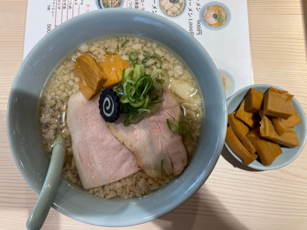 「コッテリラーメン¥980 メンマ¥200」@マルエーラーメンの写真