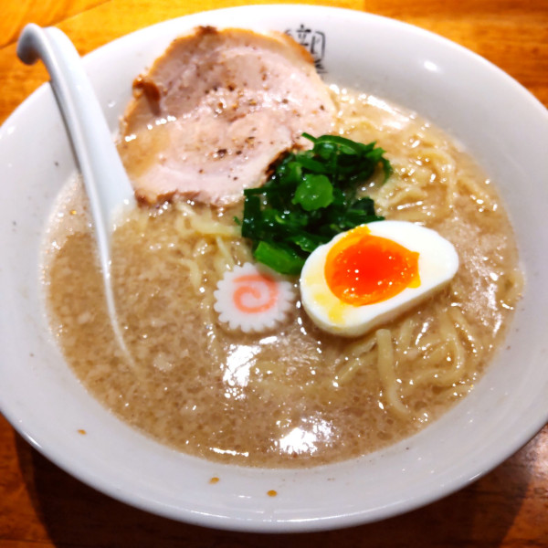 「【期間限定】ばりこて白（￥1,000）」@鶏出汁 朧月夜（【旧店名】麺屋まこと）の写真