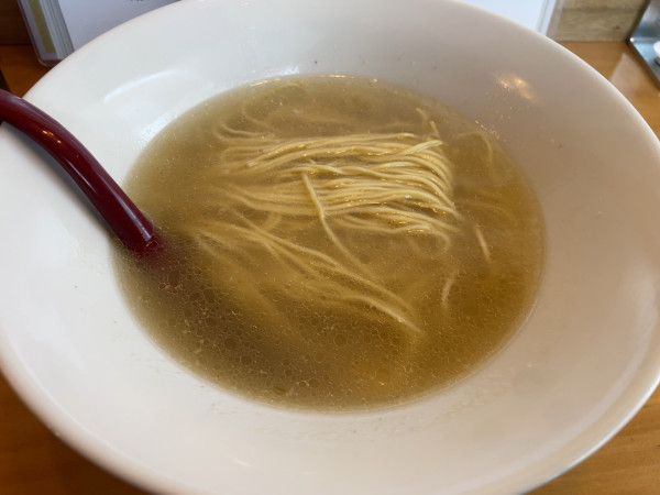 「塩かけらぁ麺500円」@らぁ麺行田屋の写真