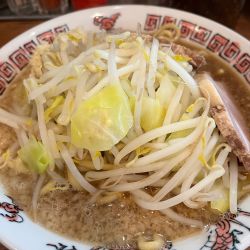 ガツ盛ラーメン