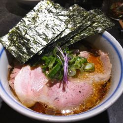 SUPEME(特製ラーメン)1250円