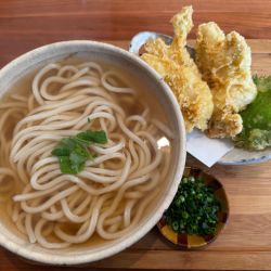 とり天うどん 大盛　990円