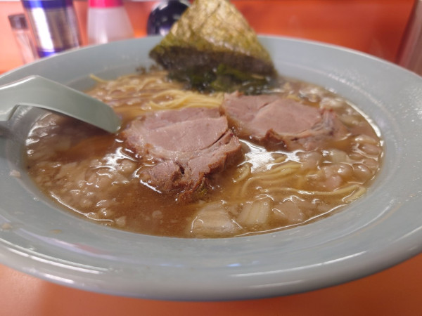 「朝ラーメン(中)」@ラーメンショップ 成瀬が丘店の写真