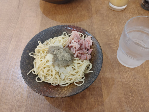 「和え玉　80g 200円」@ど煮干し和渦製麺の写真