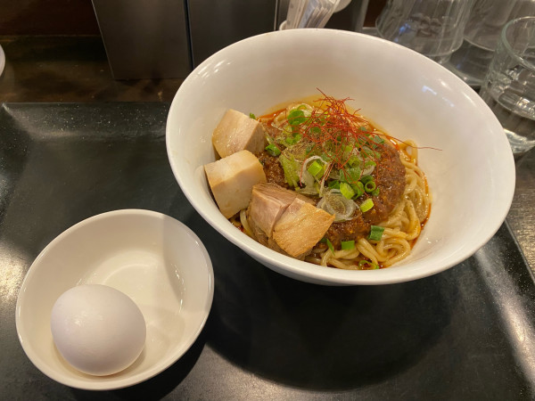 「麻婆混ぜそば（温玉付き）1,260円+ライス並190円」@らぁ麺 やまぐち 辣式の写真