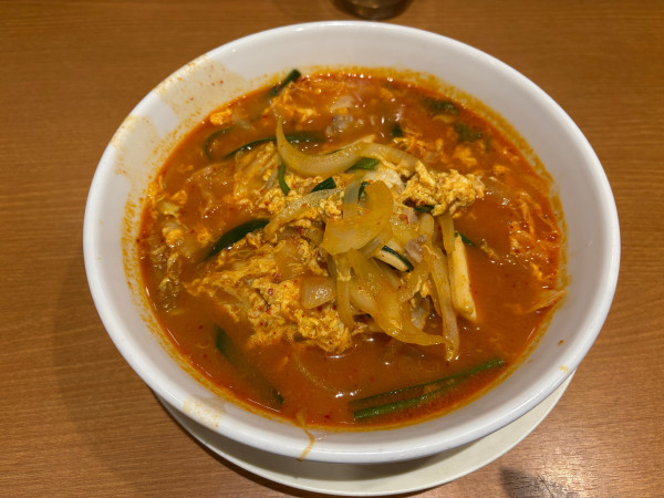 「チゲ味噌ラーメン　750円」@日高屋 浦和太田窪店の写真