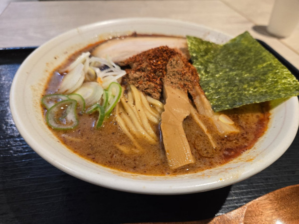 「辛辛魚ラーメン」@井の庄 光が丘店の写真