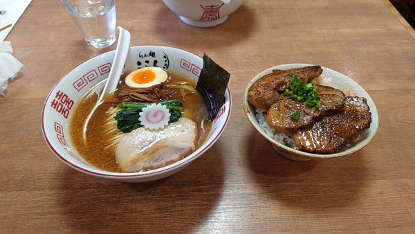 「鶏ガラ中華」@らぁ麺 ここんの写真