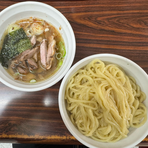 「肉入り塩つけ麺 ＋半チャーハン」@中華料理 天王の写真