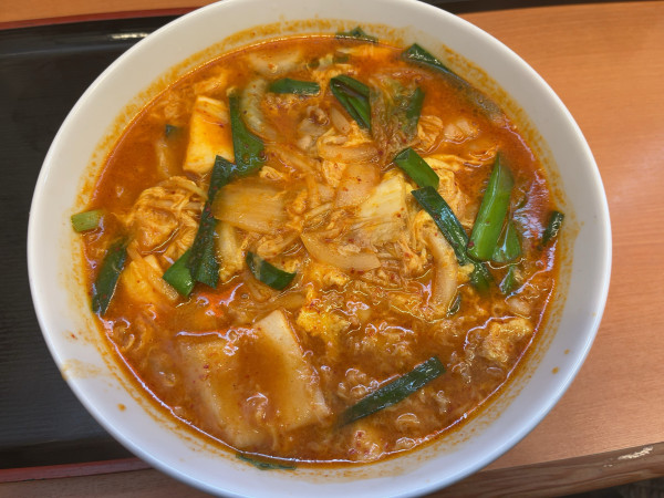 「チゲ味噌ラーメン750円」@日高屋 亀有北口店の写真