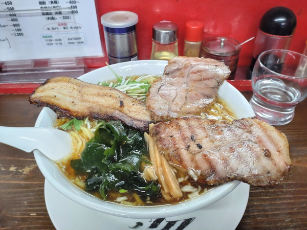 「チャーシュー麺大盛」@暮六つらーめん倶楽部2の写真