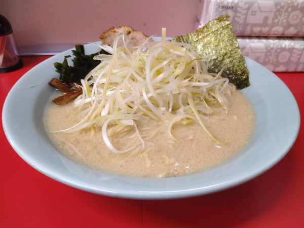 「ネギラーメン」@ラーメンショップ まるQの写真