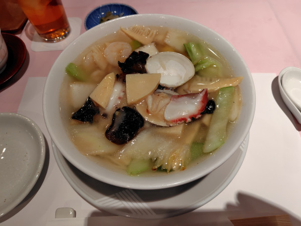 「海の幸スープそば（期間限定）1936円」@大観苑の写真