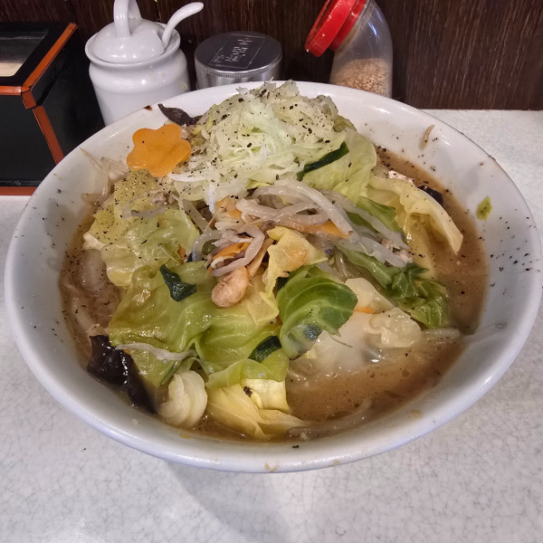 「オールドスタイルみそたんめん並太麺」@麺処 まるよし商店の写真