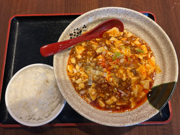 「汁なし麻婆麺定食 ¥700」@中華居酒屋 三国の写真