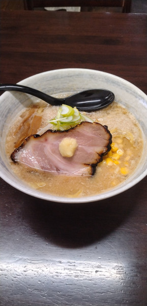 「濃厚味噌+半替玉」@麺屋エイトの写真