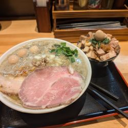 限定味噌煮干しラーメン