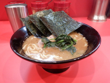 「ラーメン」@横浜家系ラーメン みどりの写真