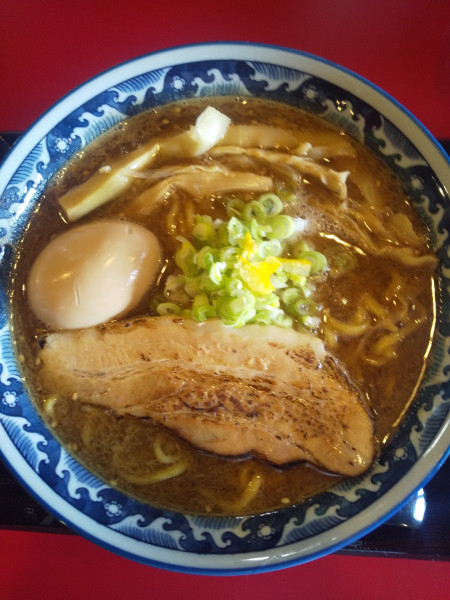 「魚介味噌らーめん（味玉付き）」@麺匠 紗蔵 岐阜店の写真