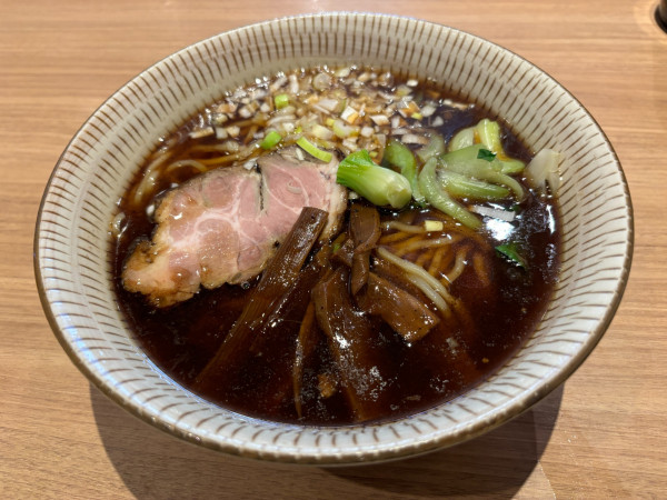 「黒濃(くろこく)ラーメン」@しゅうまい屋の写真