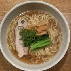 エソ煮干らーめん大970円