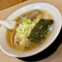 塩ワンタン麺(平麺)