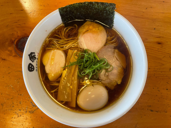 「味玉中華そば ¥1250 大盛り ¥150」@中華そば 田家 本店の写真