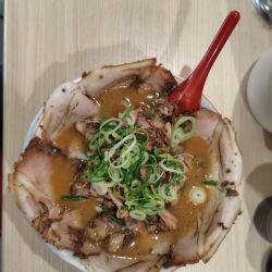 らーめん2国 大久保店の写真