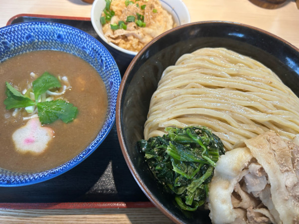 「鶴嶺峰つけ麺関脇＋こチャンコご飯」@らー麺土俵 鶴嶺峰の写真